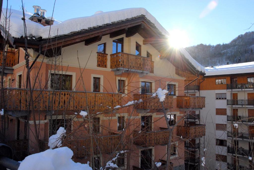 Limone Palace Aparthotel Limone Piemonte Eksteriør bilde