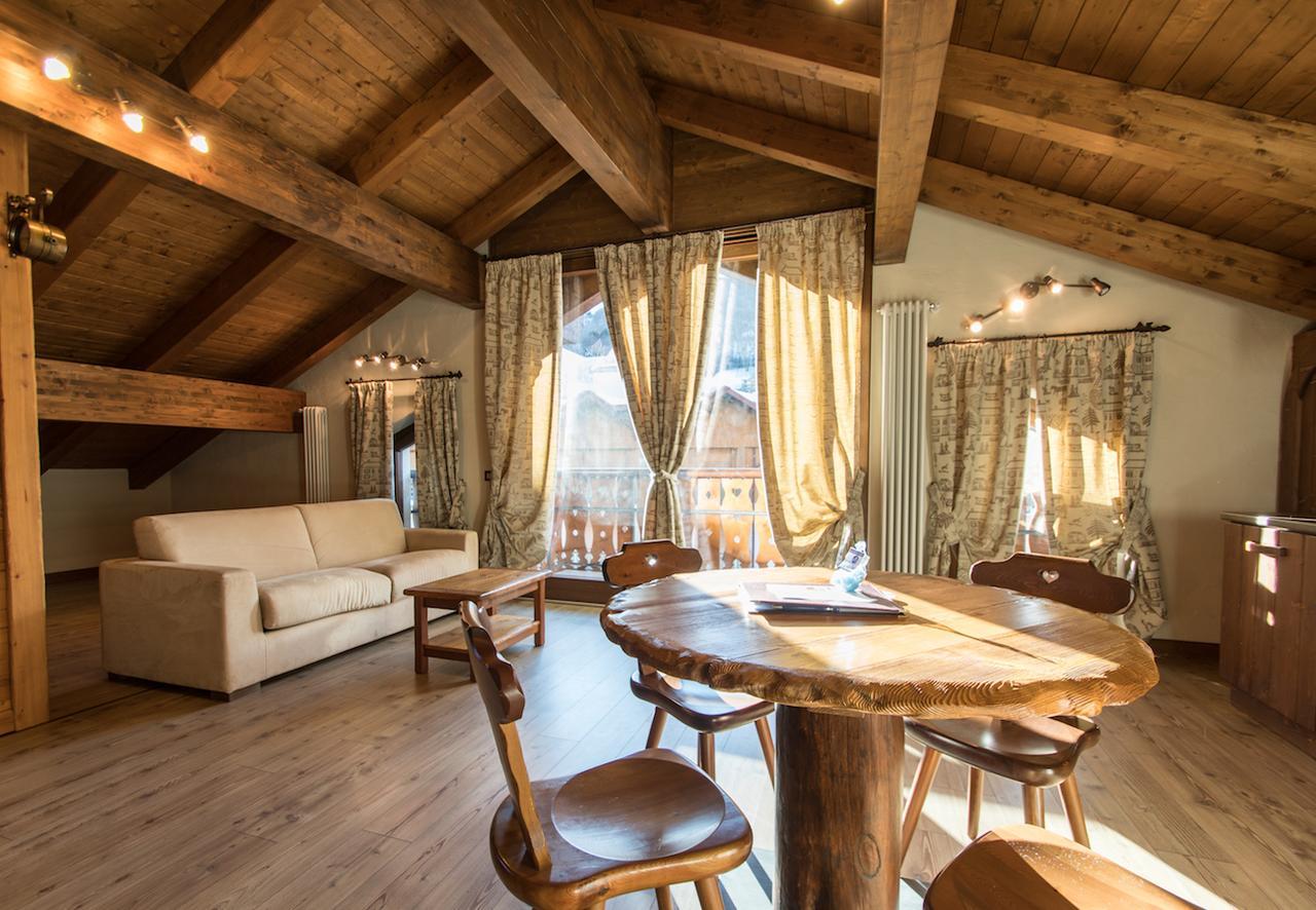 Limone Palace Aparthotel Limone Piemonte Eksteriør bilde