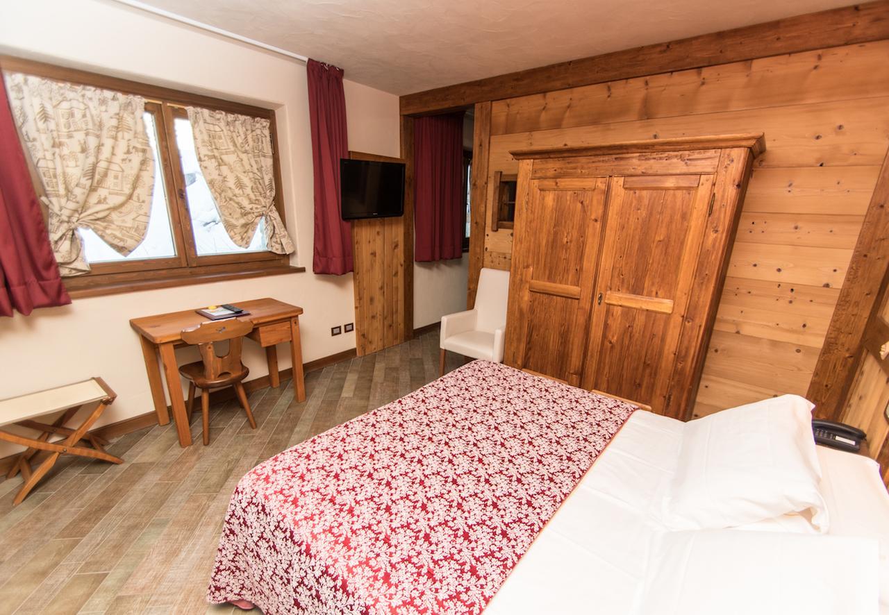 Limone Palace Aparthotel Limone Piemonte Eksteriør bilde