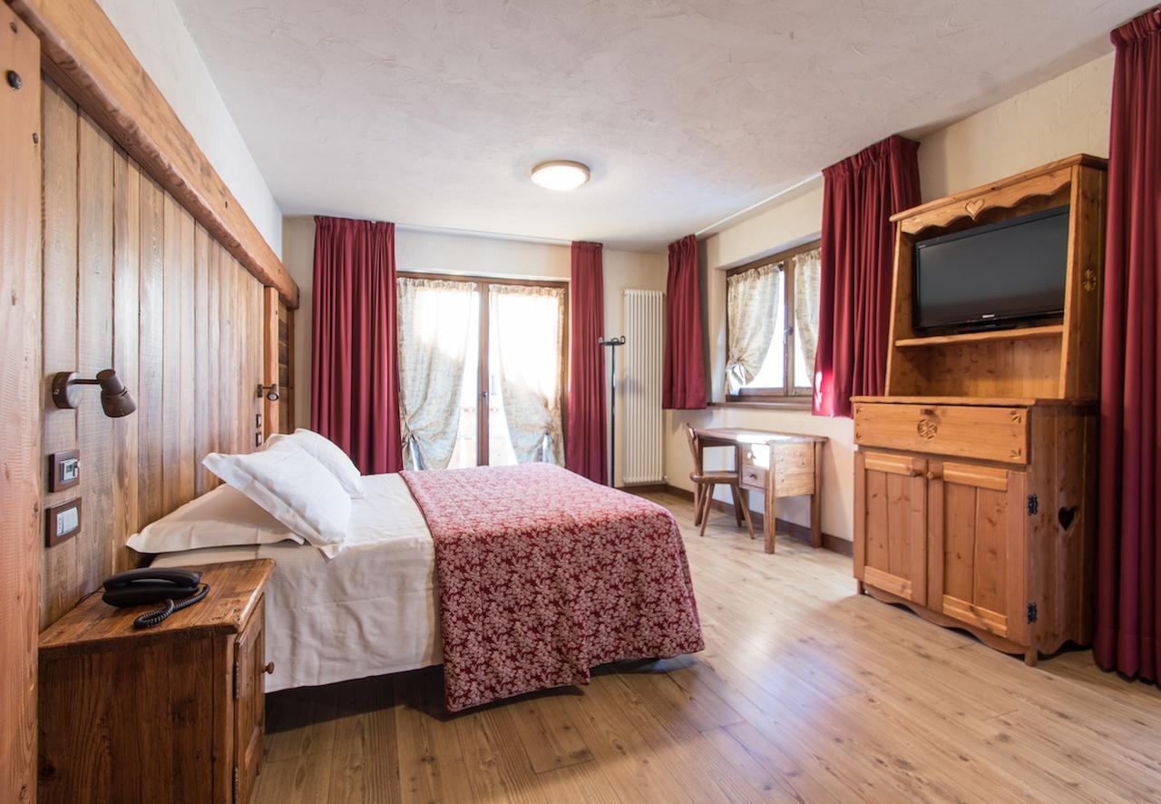 Limone Palace Aparthotel Limone Piemonte Eksteriør bilde