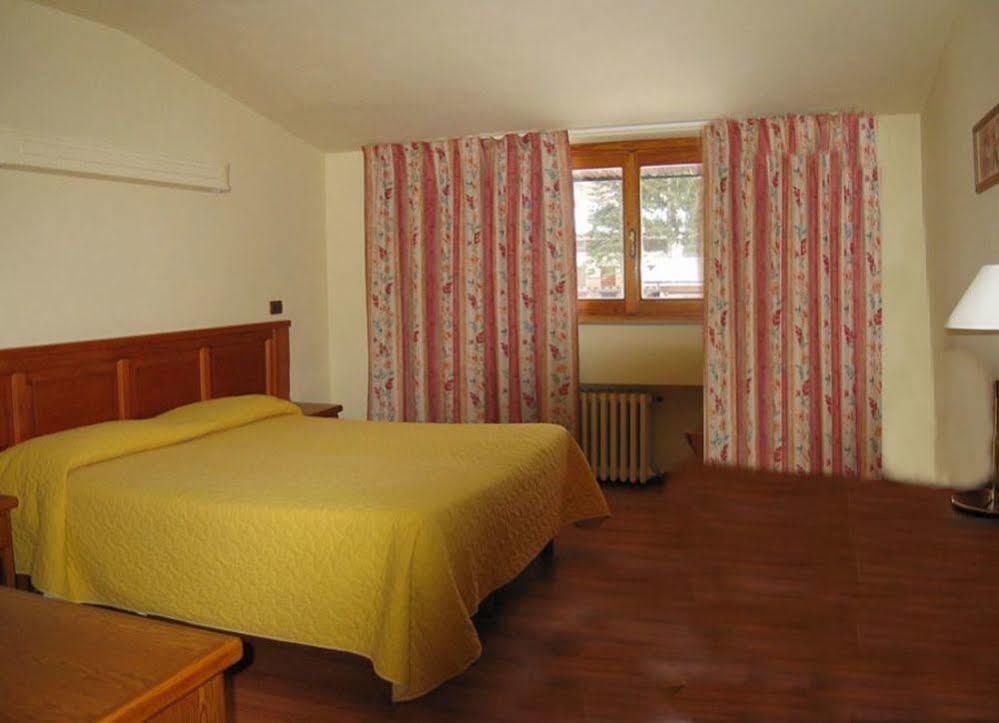 Limone Palace Aparthotel Limone Piemonte Eksteriør bilde