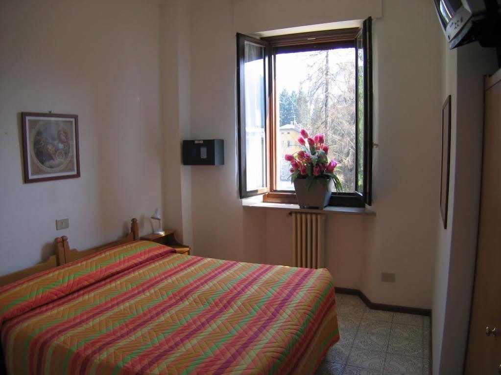 Limone Palace Aparthotel Limone Piemonte Eksteriør bilde